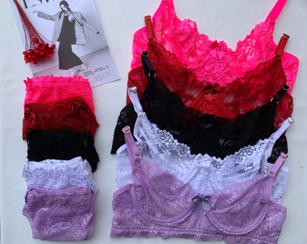 Conjunto Sem Bojo Com Aro De Renda DESEJO - 1/2 Cereja